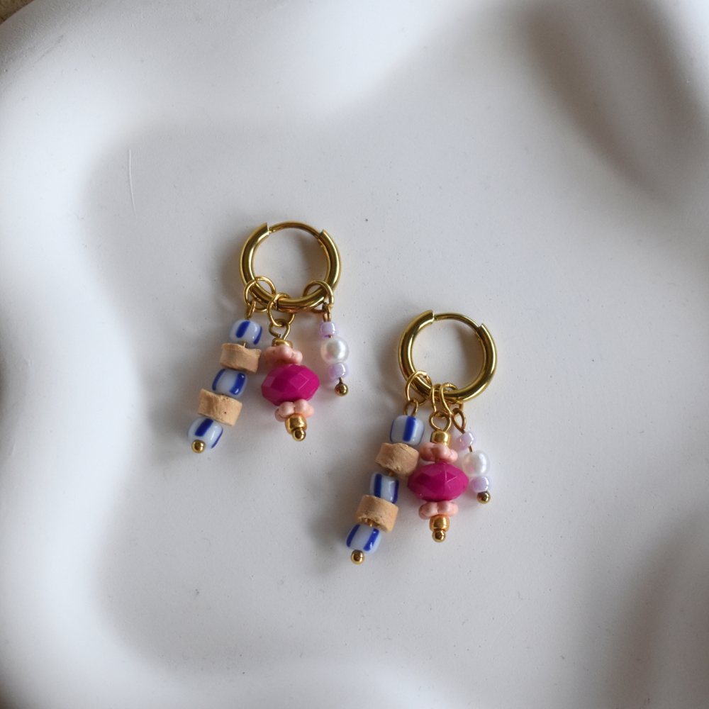 Oorringen met Bedels Roze, Blauw & Lila – Goudkleurig Stainless Steel