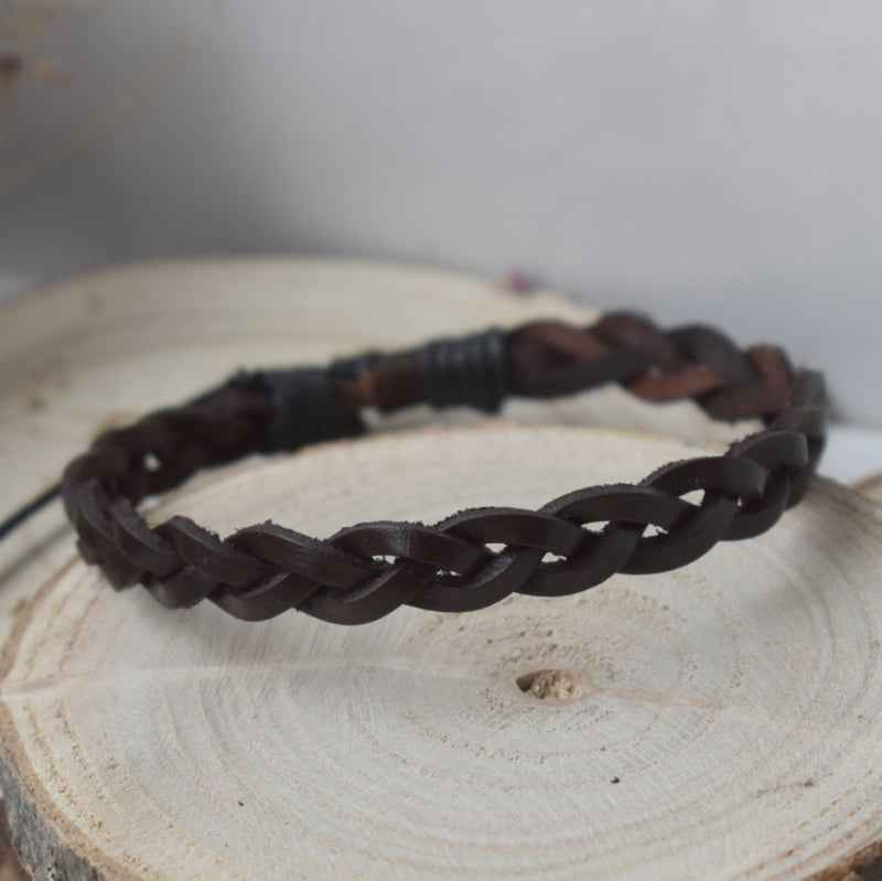 Bruine gevlochten leren surf armband - Idhuna Jewels
