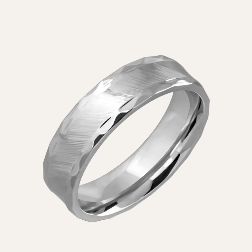 Glanzende stalen ring