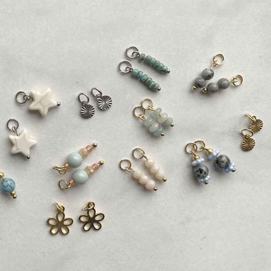 Grijze Natuursteen Kraaltjes Bedels Rvs Goud - Idhuna Jewels