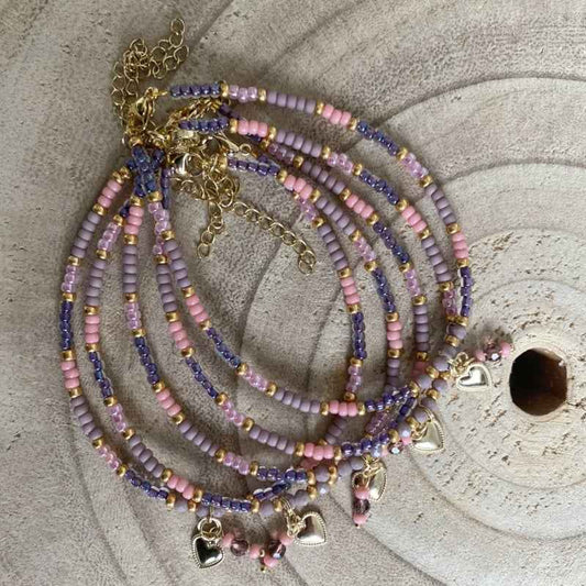 Kralen Enkelbandje paars roze Rvs goud met hartjes bedeltje - Idhuna Jewels