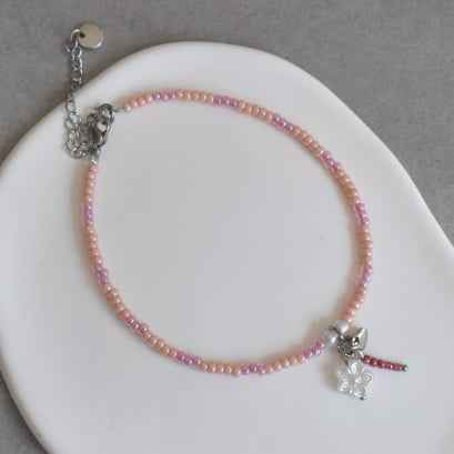 Enkelbandje Kralen roze Rvs zilver met bedeltje hartje en bloem - Idhuna Jewels