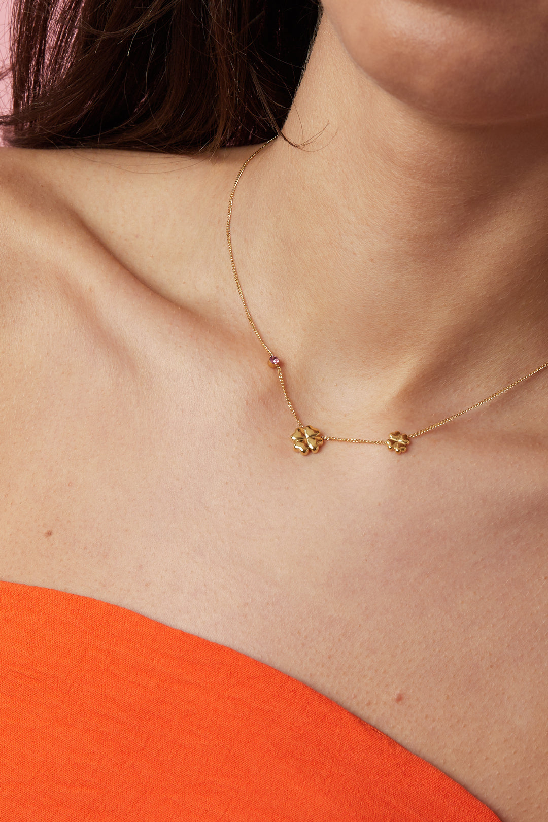 Klavertje Vier Ketting Goud Staal met Roze Strass