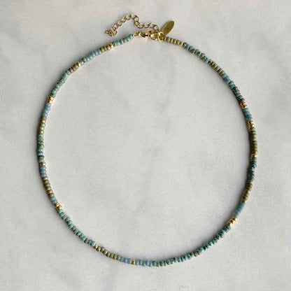 Kralen ketting Rvs Goud met turquoise en olijfgroene rocailles - Idhuna Jewels