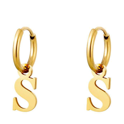 Letter oorringen staal alfabet S - Idhuna Jewels