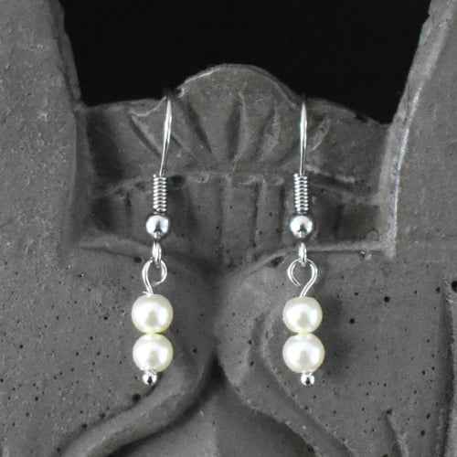 Oorbellen chirurgisch staal Pearly mini - Idhuna Jewels