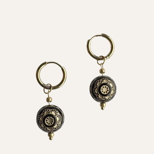 Lundholm 925 Sterling Zilver Gold Plated Luxe Oorbellen Dames 30mm - Gouden Oorbellen Minimalistisch Oorringen - Vrouwen Cadeautjes - Scandinavisch Design - Hilten Lederwaren & Cadeaus Lundholm 925 Sterling Zilver Gold Plated Luxe Oorbellen Dames 30mm - Gouden Oorbellen Minimalistisch Oorringen - Vrouwen Cadeautjes - Scandinavisch Design - Hilten Lederwaren & Cadeaus