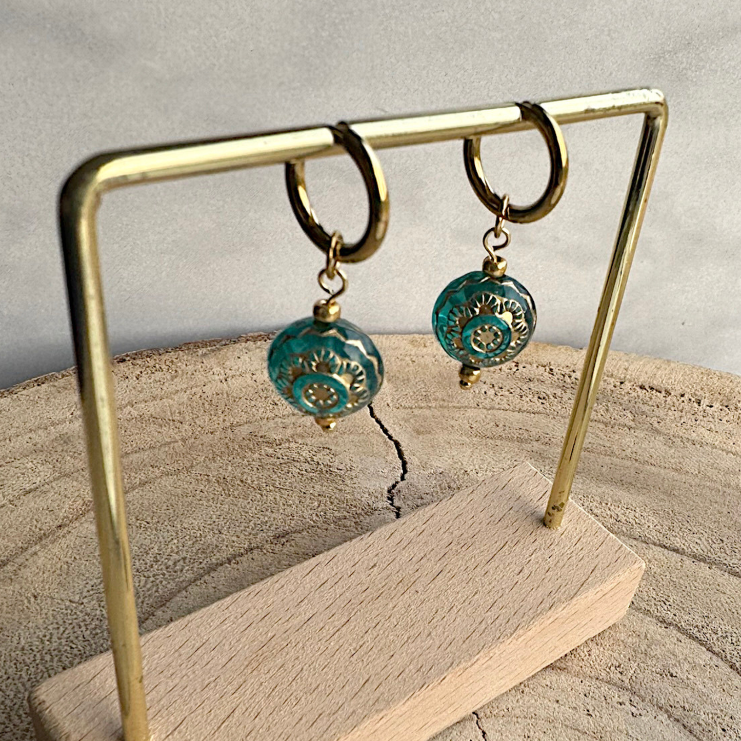 Oorringen Rvs goud Czech Flower turquoise Ella