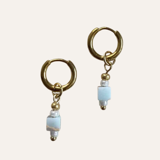 Oorringen Staal Goud Lichtblauw Natuursteentje Kubus