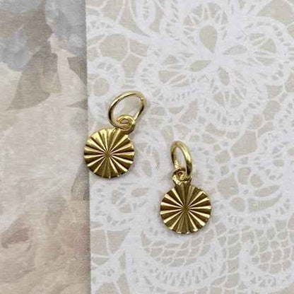 Ronde Rvs bedels goud voor oorringen - Idhuna Jewels