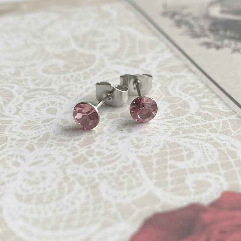 Rvs Oorknopjes zilver met roze kristallen - Idhuna Jewels