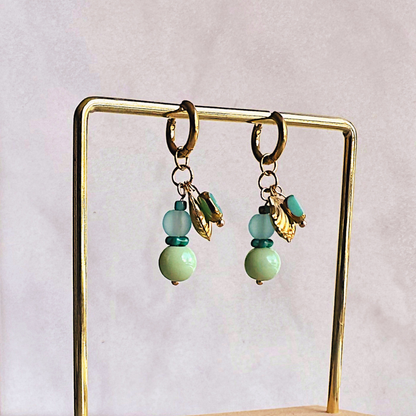 Stalen Oorbellen bedels Mintgroen turquoise en Schelpje
