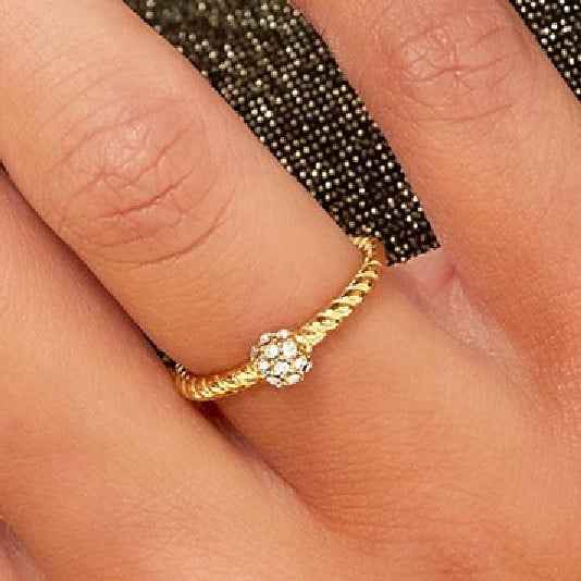 Stalen gedraaide dames ring zilver met zirkonia bolletje - Idhuna Jewels