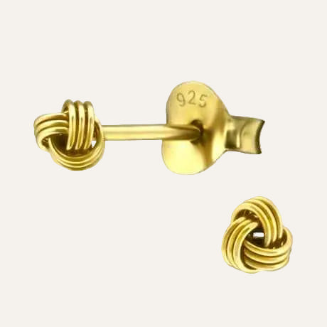 Zilveren Knoop oorbellen dames gold plated - Idhuna Jewels