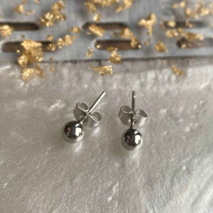 Zweerknopjes Chirurgisch Staal Zilver 5 mm - Idhuna Jewels