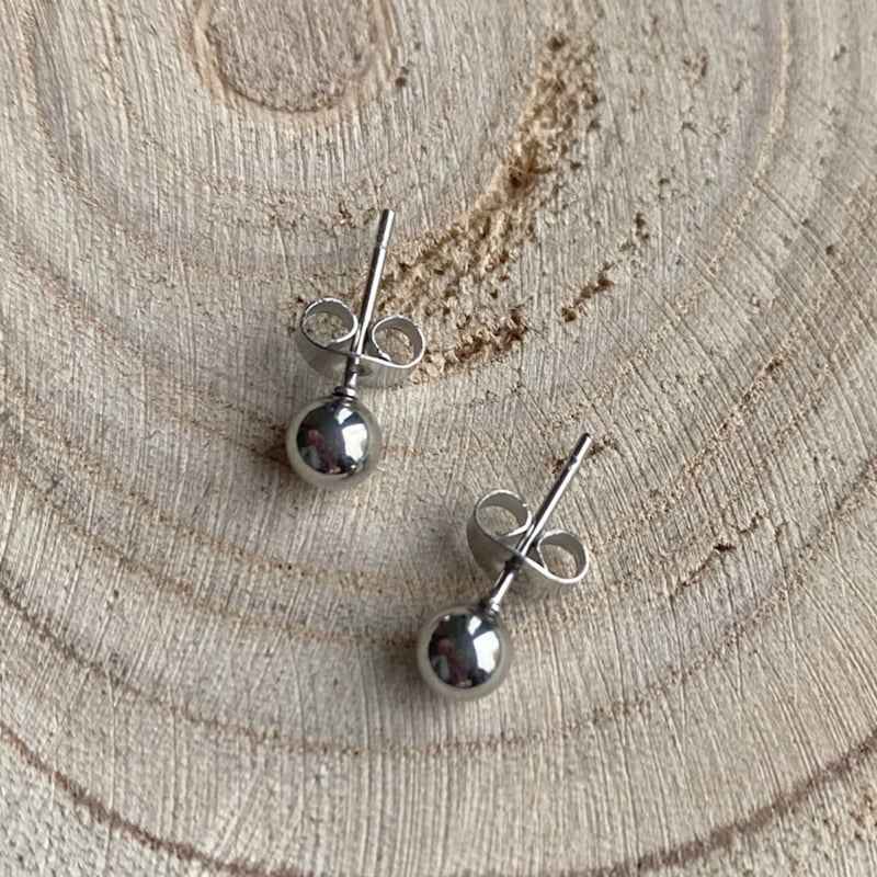 Zweerknopjes Chirurgisch Staal Zilver 5 mm - Idhuna Jewels